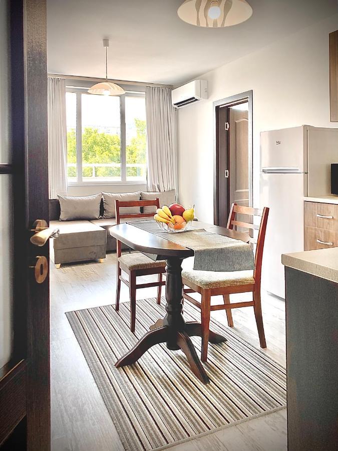 Cozy & Modern 1Br Apart For 4 Guests Next To Medical University & Free Parking Stara Zagora Zewnętrze zdjęcie