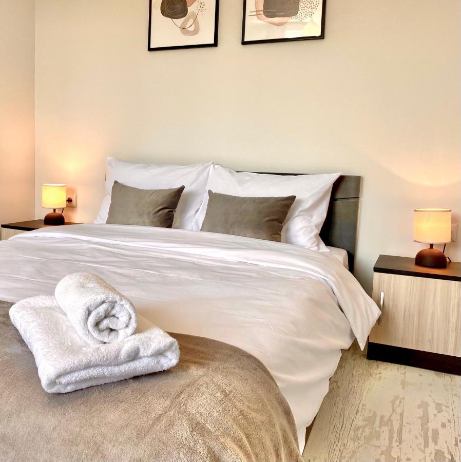 Cozy & Modern 1Br Apart For 4 Guests Next To Medical University & Free Parking Stara Zagora Zewnętrze zdjęcie
