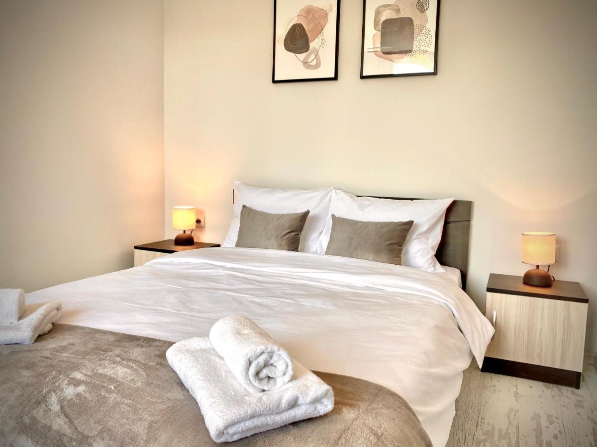 Cozy & Modern 1Br Apart For 4 Guests Next To Medical University & Free Parking Stara Zagora Zewnętrze zdjęcie