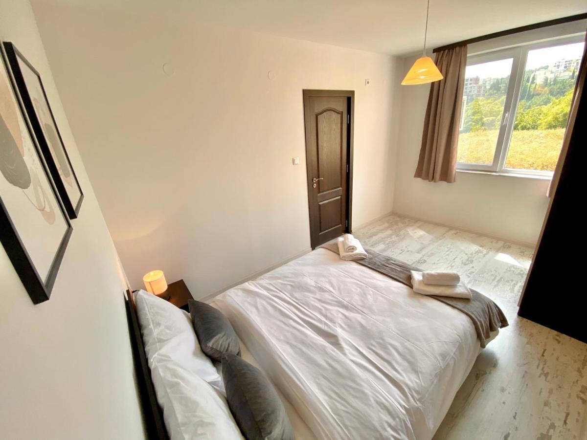 Cozy & Modern 1Br Apart For 4 Guests Next To Medical University & Free Parking Stara Zagora Zewnętrze zdjęcie